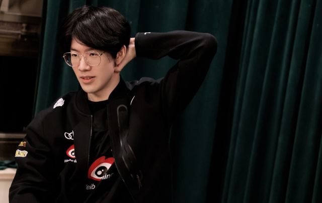 The MongolZ 在击败 aurora 后荣获2025年电子竞技世界杯冠军